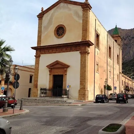 Vacanze Bed & Breakfast Cinisi