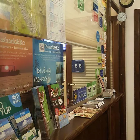 Vacanze Oda ve Kahvaltı Cinisi